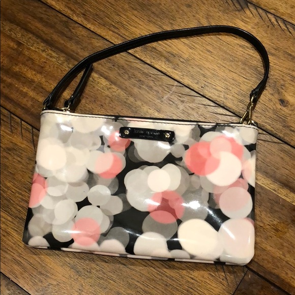 Super Fun Wristlet! See matching bag! - Picture 1 of 4